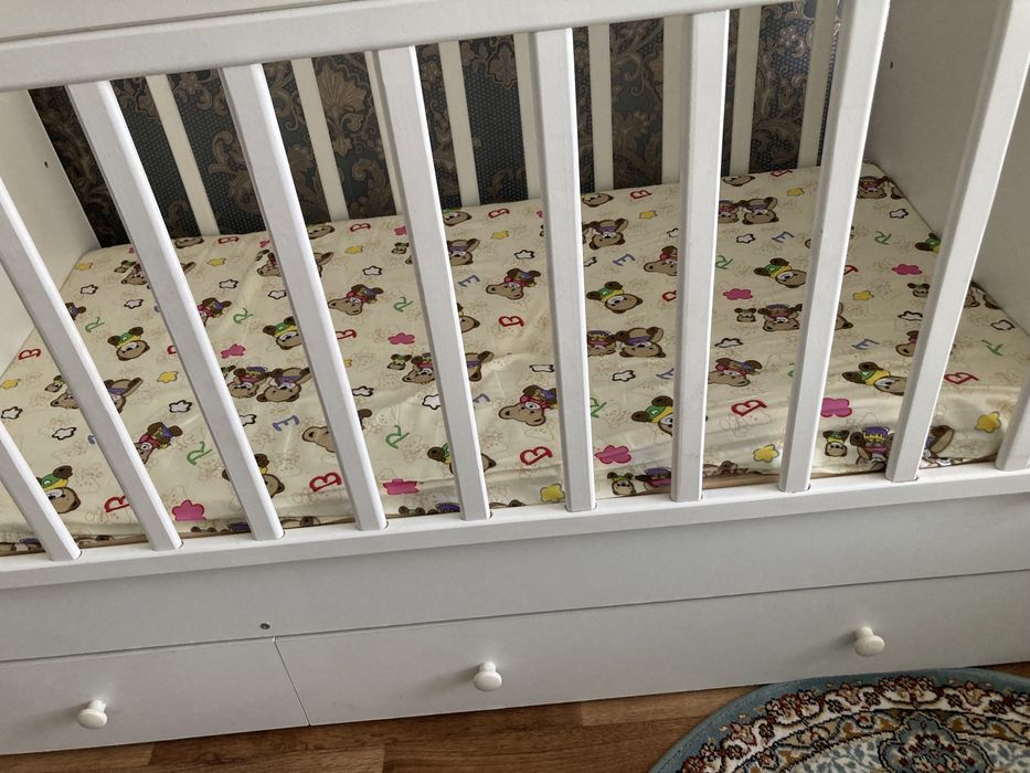 Продаю детский кровать