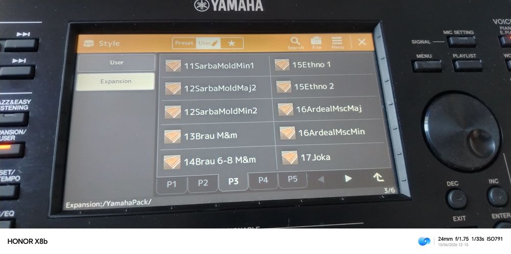 Yamaha psr  SX720