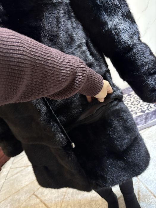 продам норковую шубу