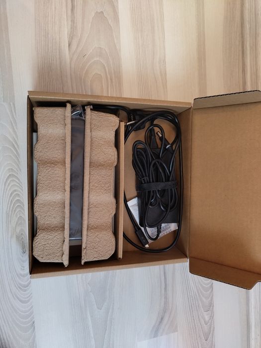 Monitor P2422H NOU + Dock WD19 USB-C