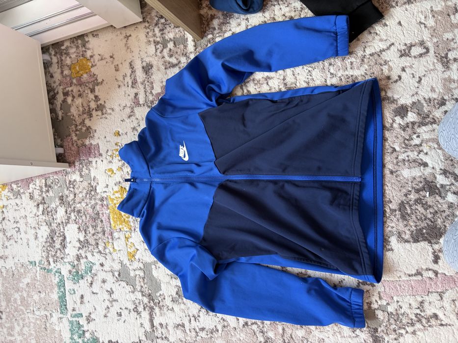 Nike fit  горнище с цип носено