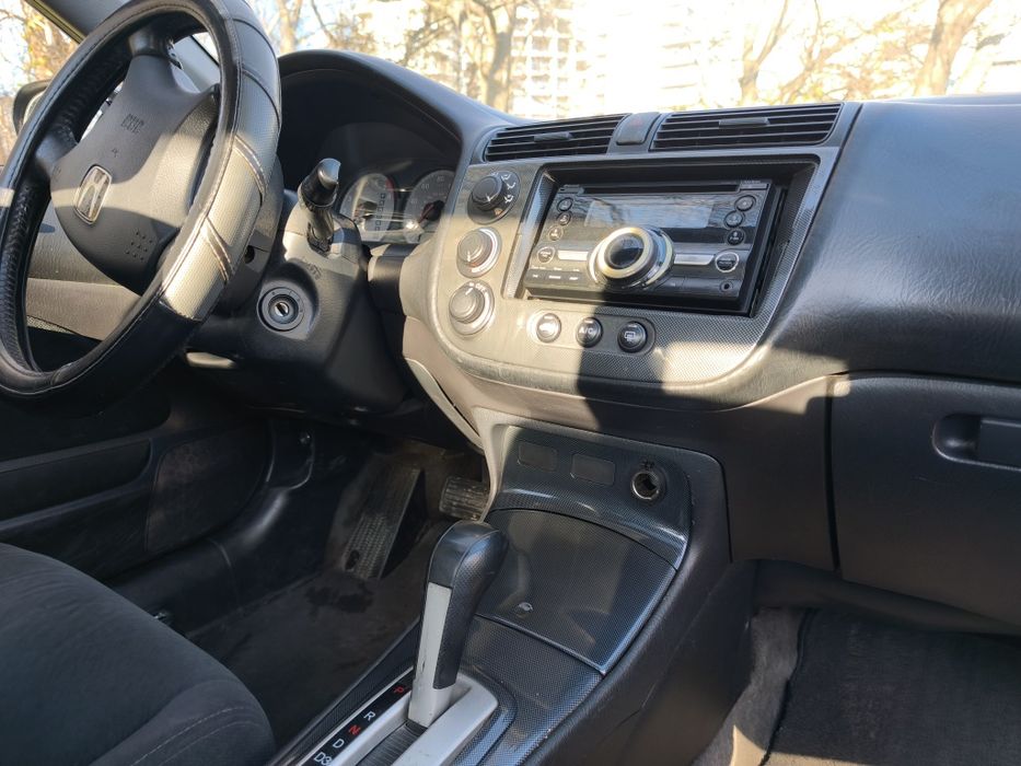 Хонда Сивик Купе Автоматик САЩ Бензин 1.7 Преглед 11/26 катализатор