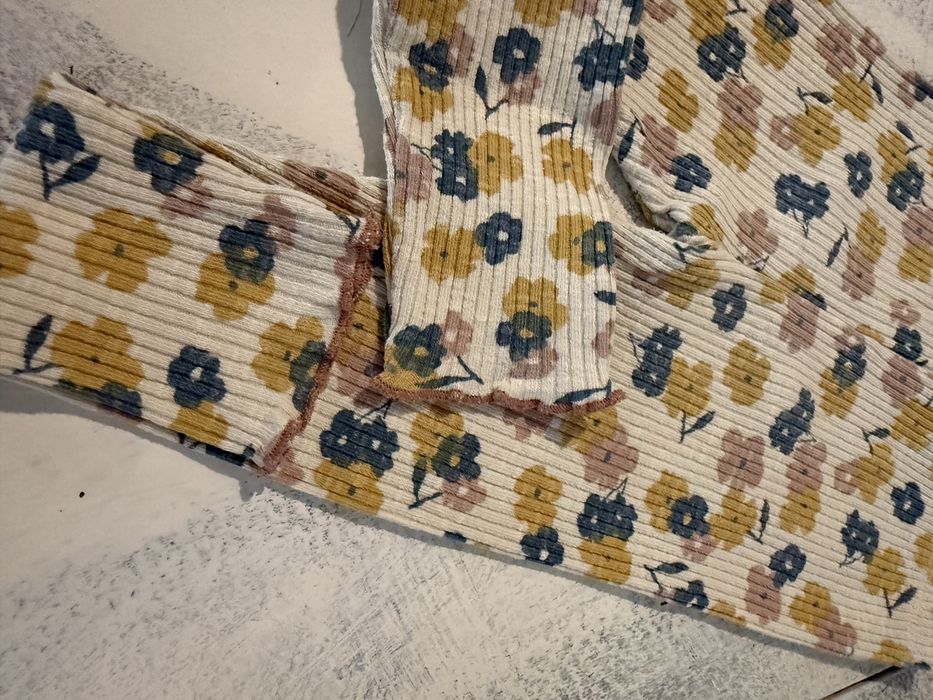 Бебшки комплект клинче Zara + блузка CikOBy