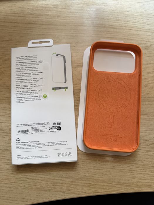 Оригинални iPhone 17 Pro Max кейсове калъфи Silicone Case Clear Case кейс калъф 16 pro max