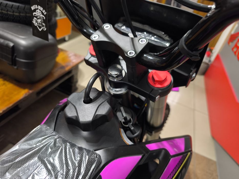 Питбайк Hammer Wolf 150 см3 17/14