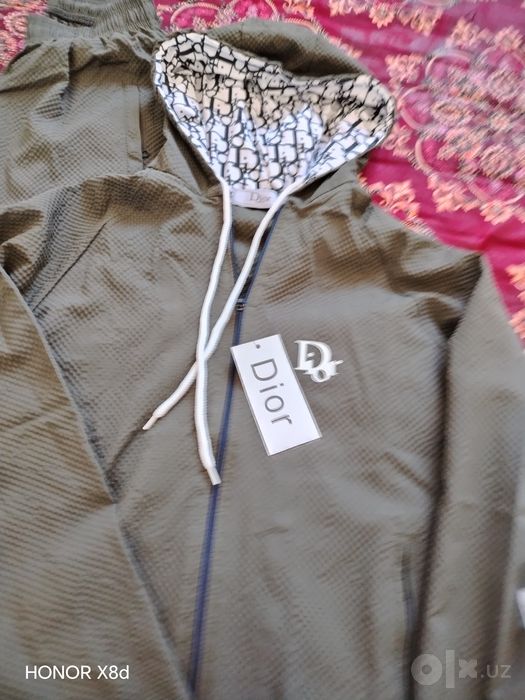 Mujskoy dvoyka Dior