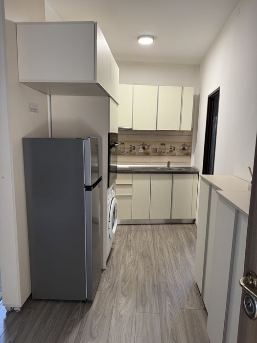 Inchiriez apartament 2 camere Fratii Golesti