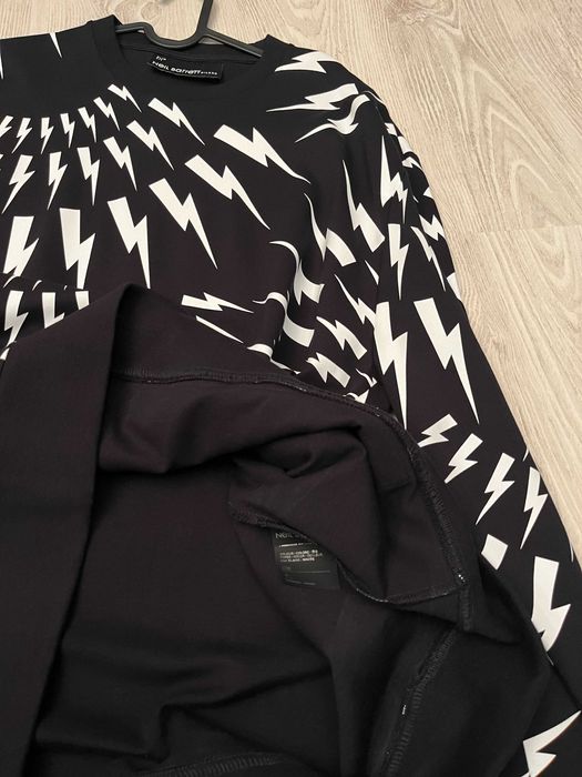 Neil Barrett bluza XL autentica, retail 590 euro