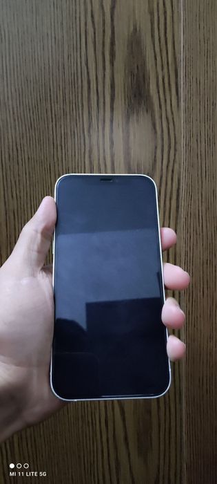 Iphone 12 sotiladi!!!