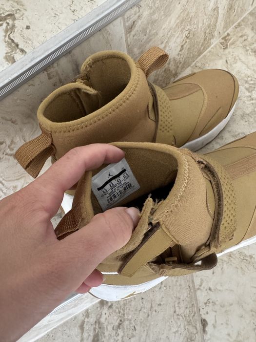 Jordan маратонки 43 номер оригинални