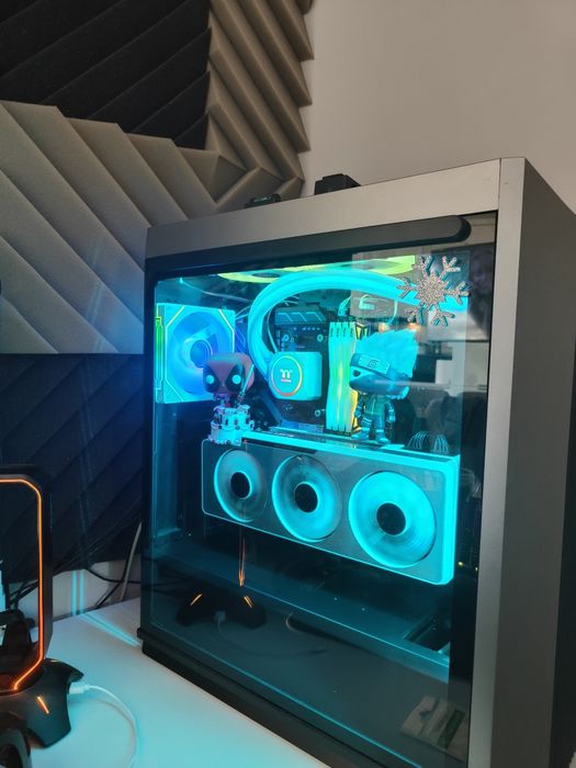 Gaming combo ! Ryzen7 5700x3d 32gb 3600Mhz X570