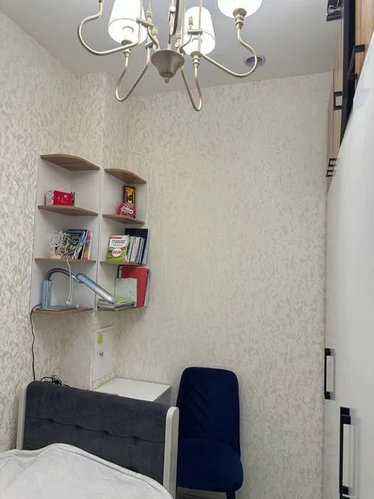 Паркентский ЖК Renessance 4/2/8 Евро ремонт 80м2