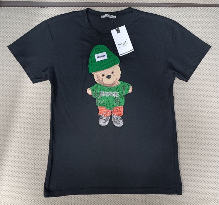 Продавам Тениски