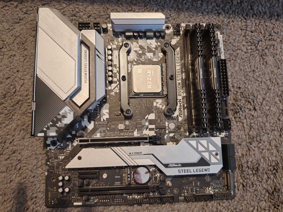 ASRock B550M Steel Legend + AMD Ryzen 5 5500GT 6-Core + 32GB DDR4, 500GB NVMe + Охладител