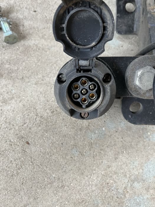 Теглич за Mercedes w163