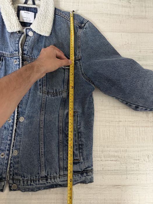 Geaca groasa de blugi Bershka imblanita, albastra, marime M