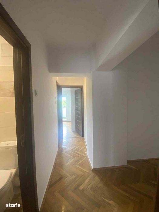 Chirie,Ap.4 camere,Soarelui