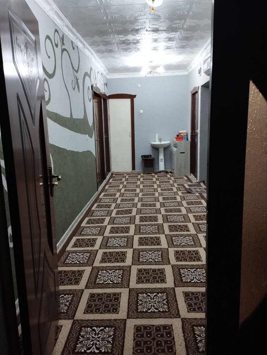 Uy 3 xonali 400 mln koson