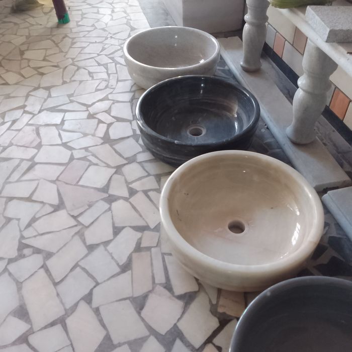 Таббий мармар ва гранитлар олами