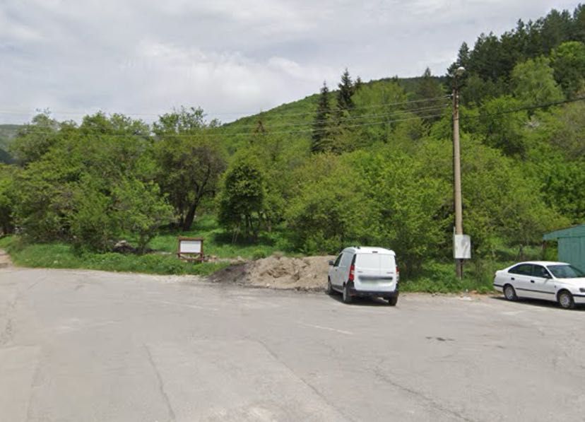 Продава се Парцел в с. Чуйпетлово, Област Перник - 620 кв.м за 102 €/кв.м - Снимка #2