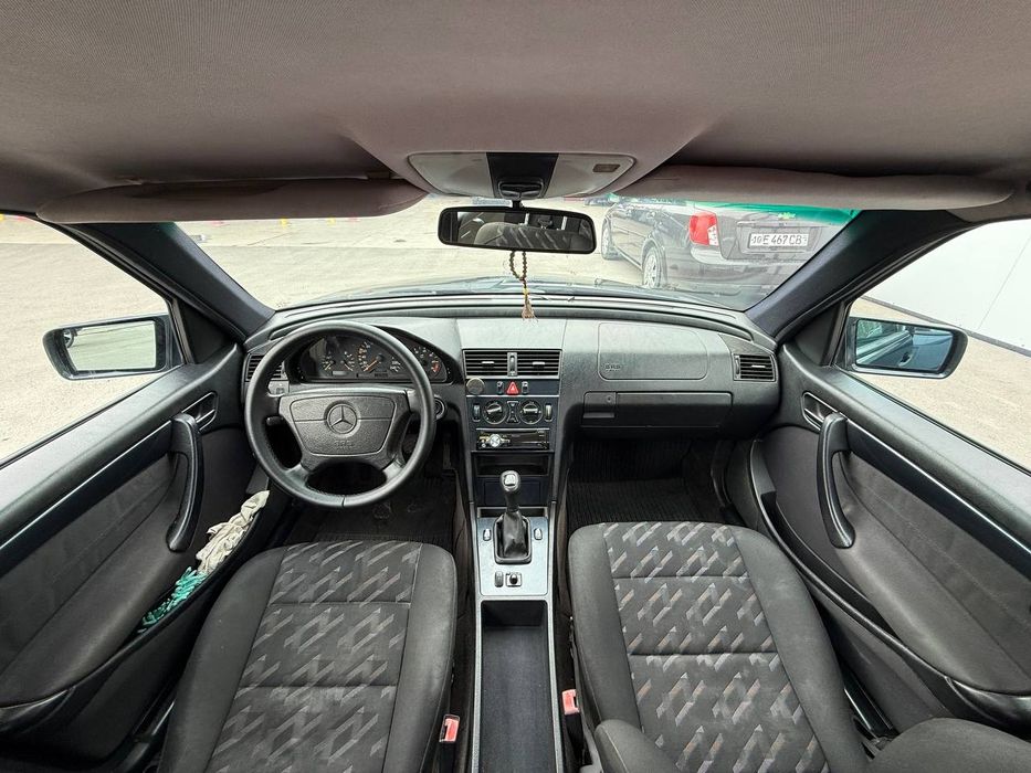 Mercedes-Benz C 180 1997 — 8