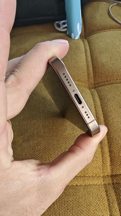 Iphone 16 pro / 256 gb