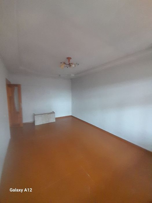 Срочно кв сотилади.