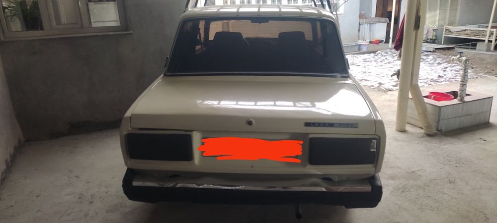 Продаётся автомобил ВАЗ 2107.