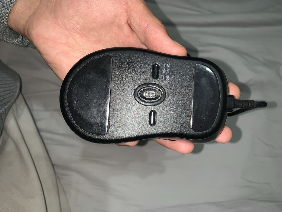 Мышка zowie ec3-c продам или обмен!