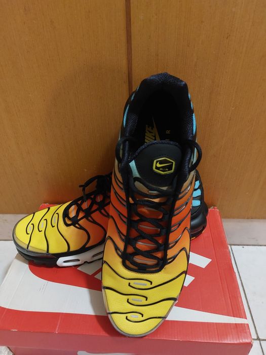 Маратонки Nike Air Max Plus