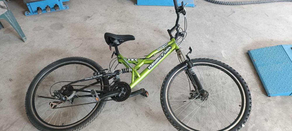 Велосипед 26 инча – почти нов, с части Shimano