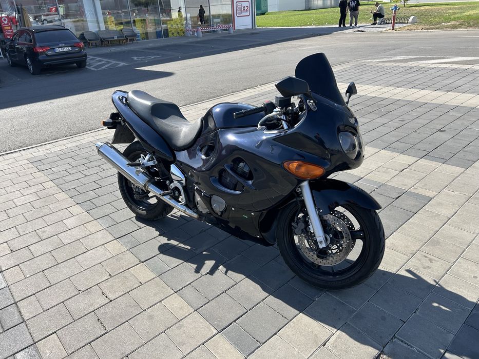 Vand Suzuki gsxf (katana) 600cc Limitat a2 legal   Accept Variante Auto