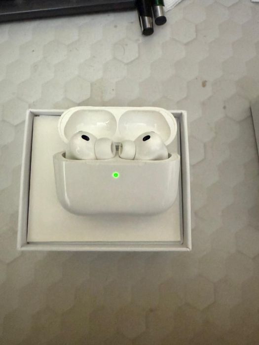 Casti AirPods Pro