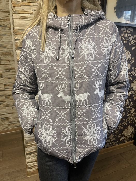 Продам женскую куртку осень/весна