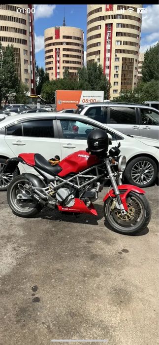Ducati Monster 800 i.e