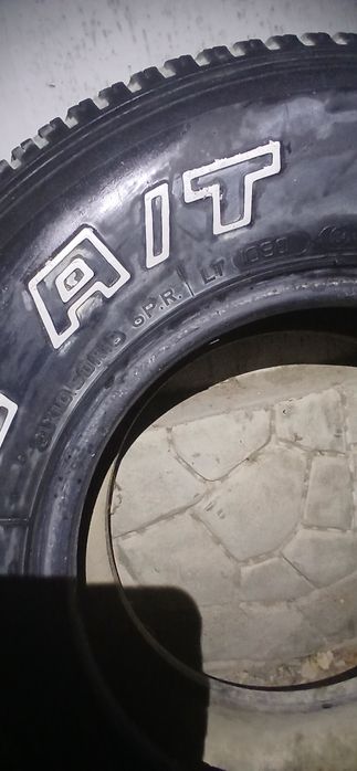 Шины  срочна продам