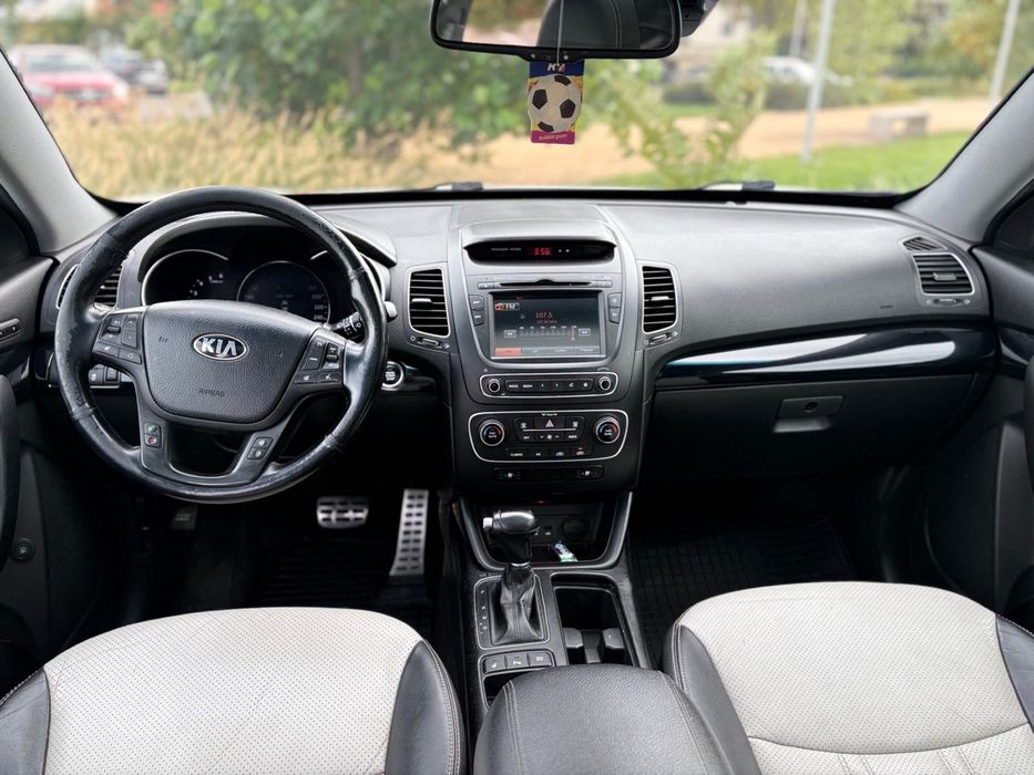Kia Sorento 2014 4x4 cutie automata