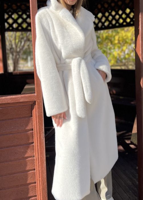 Продам эко-шубу новую