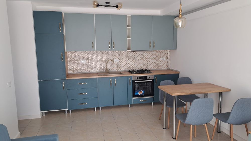 PF inchiriez AP 2 camere Avanera