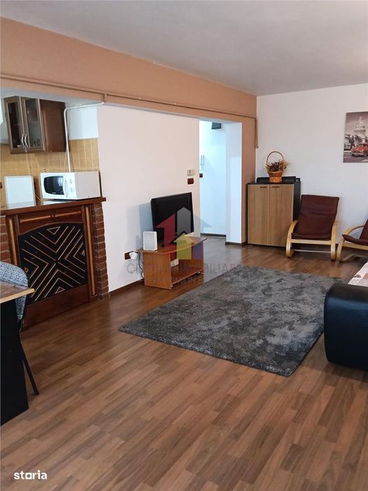 1 camera, 45 mp, Mobilat si Utilat, bloc cu lift, Garii — fotografia 1