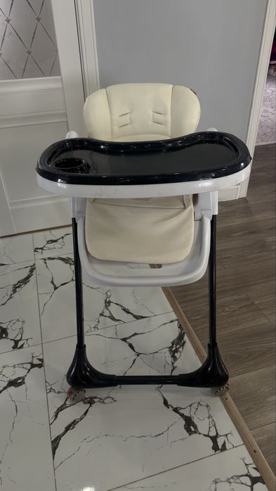 Продам стульчик для кормление