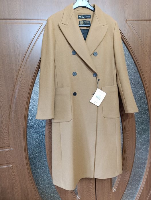 Palton Zara Manteco  M 75% lana