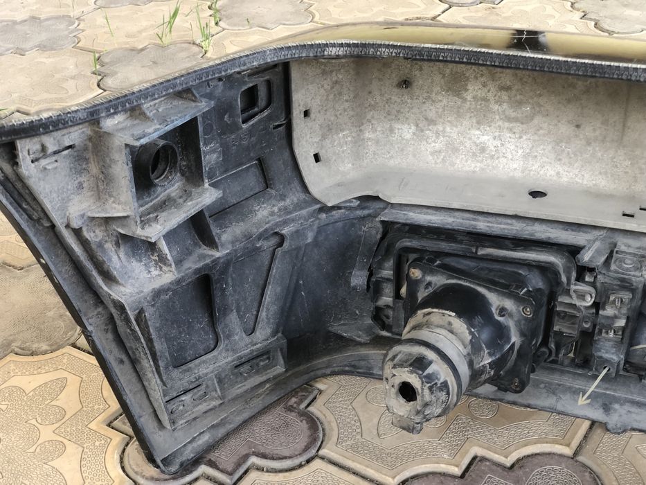 Передний бампер на бмв е34