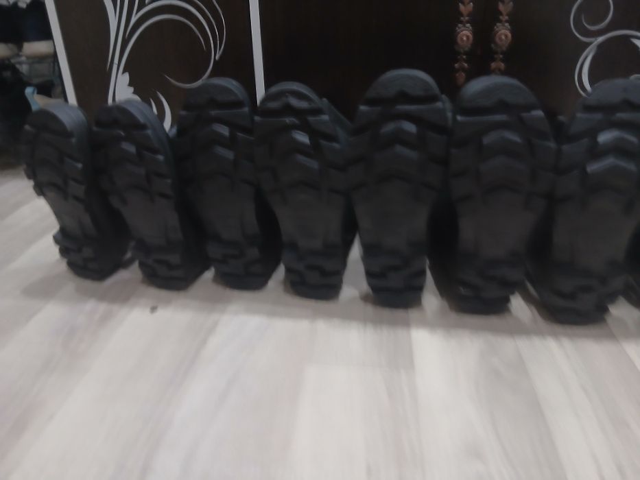 Продам резиновый сапог