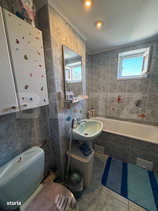 Apartament 3 camere, decomandat, etaj 3, Obcini Suceava