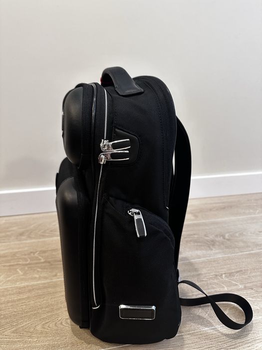 Продам рюкзак нейлон+кожа