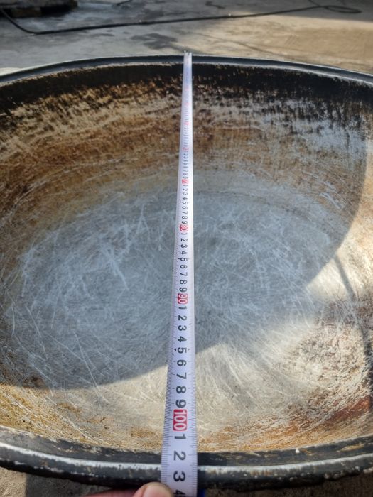 Sumalak qozon sotiladi