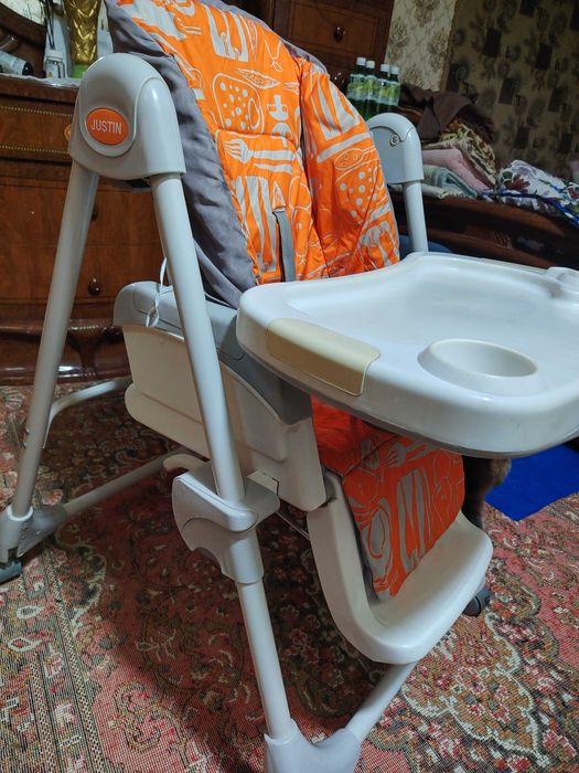 Детский стульчик для кормление
