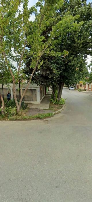 *VAND CASA 2 CAMERE + TEREN 285 MP - STR. MIHAI BRAVU 222 - colt cu deschidere dubla DE RENOVAT*