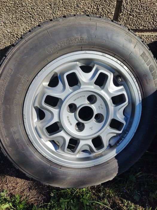 Джанта с гума за Ауди